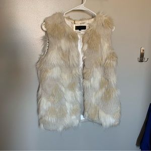 Steve Madden white faux fur vest.